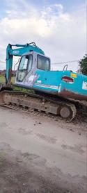 Buy Kobelco SK200-6 Used Excavator / 3 Buy Kobelco SK200-6 Used Excavator / 3