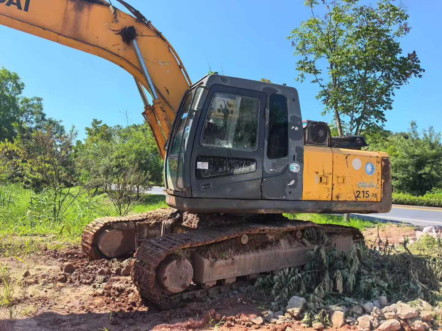 Buy Hyundai R215-7C Used Excavator / 3 Buy Hyundai R215-7C Used Excavator / 3