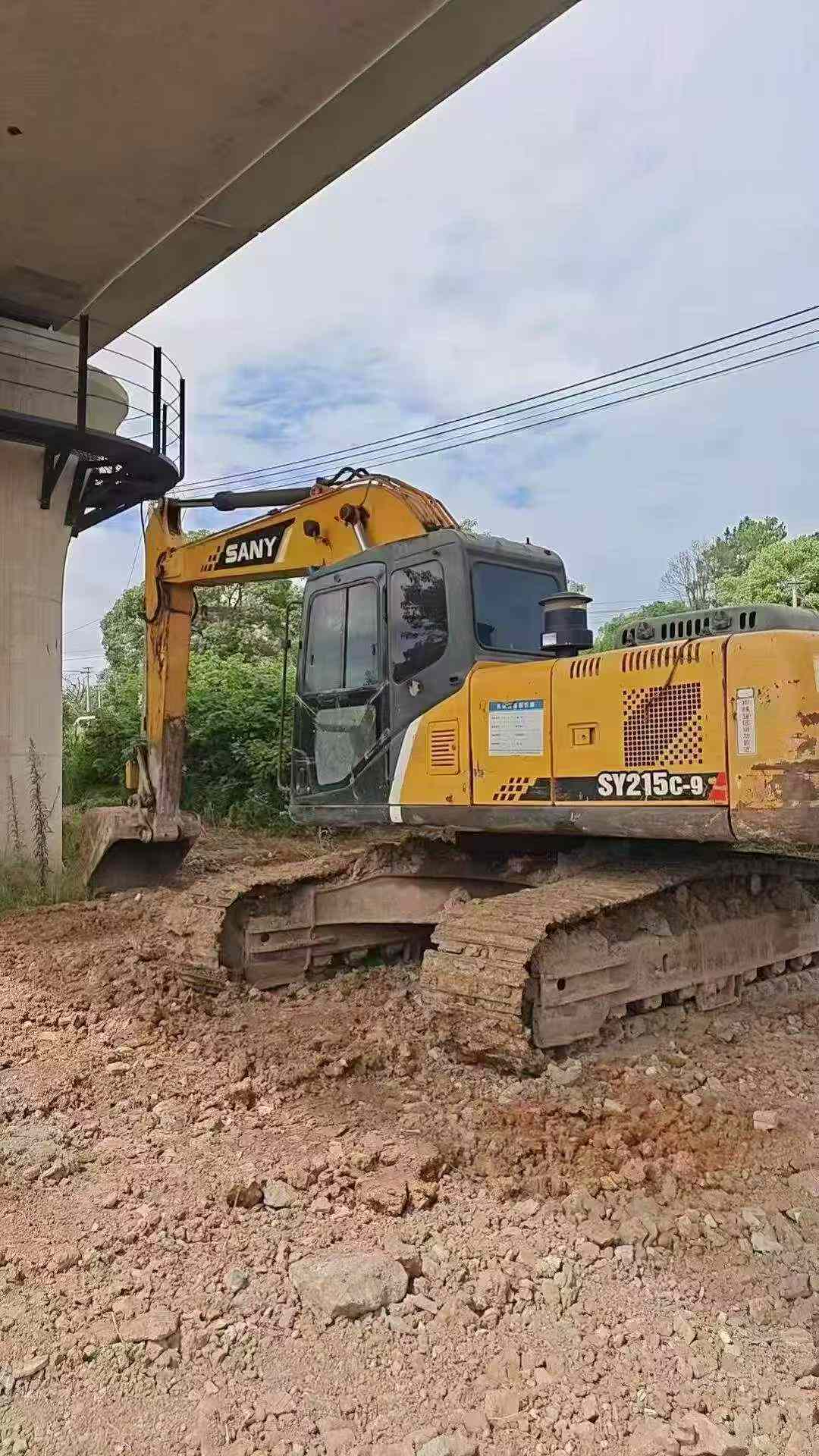 Buy Sany SY215C-8 Used Excavator / 1