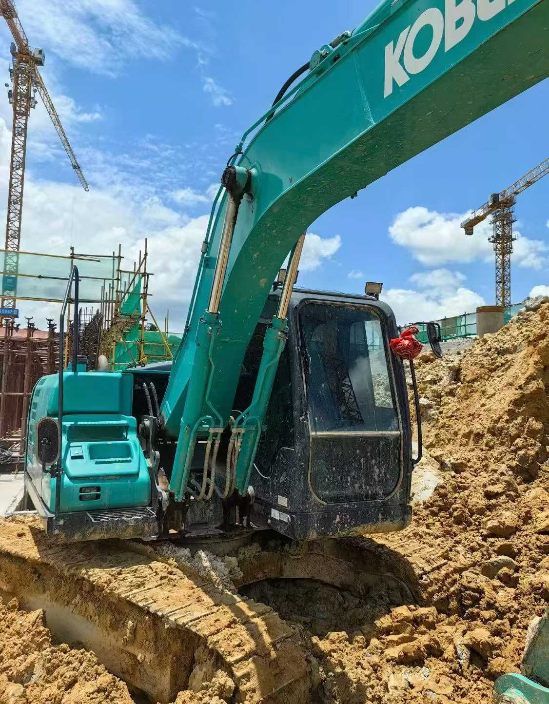 Buy Kobelco SK130-8 Used Excavator / 7 Buy Kobelco SK130-8 Used Excavator / 7