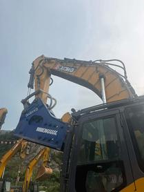 Buy XCMG LW550FV Used Loader / 4 Buy XCMG LW550FV Used Loader / 4