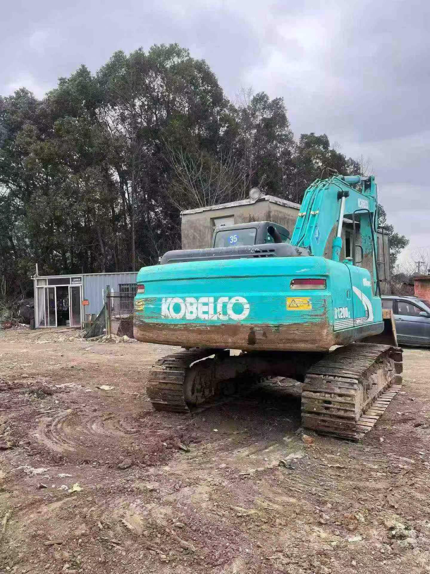 Buy Kobelco SK2008 Used Excavator / 3 Buy Kobelco SK2008 Used Excavator / 3