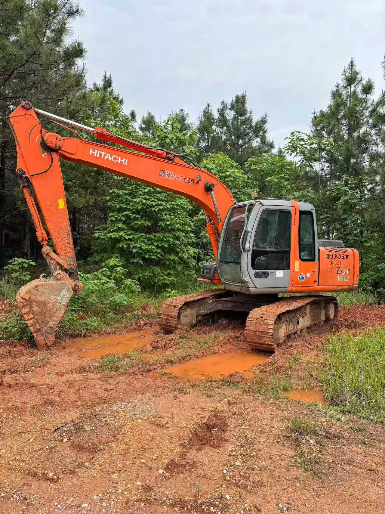 Buy Hitachi EX120-6 Used Excavator / 1