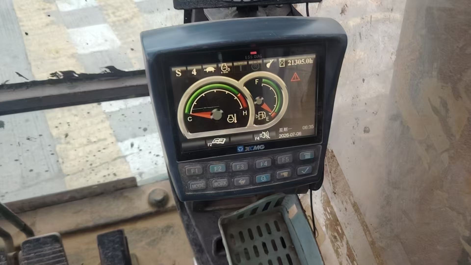 Buy XCMG Used Excavator / 5 Buy XCMG Used Excavator / 5