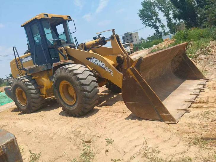Buy XCMG LW500D Used Loader / 1