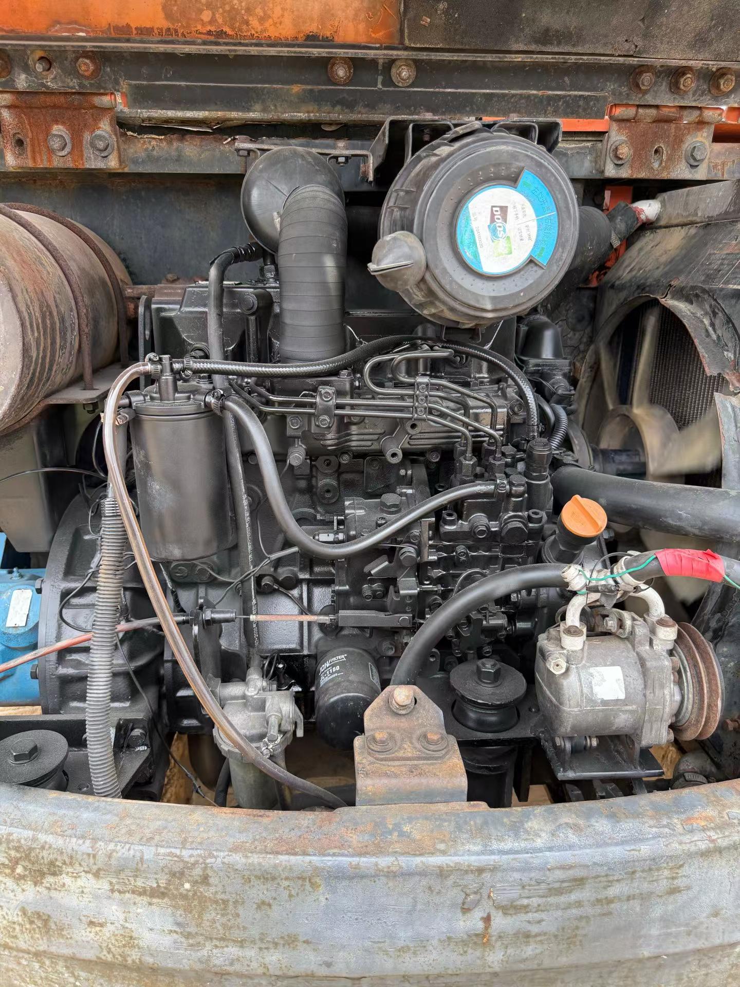 Buy Doosan DH60-7 Used Excavator / 8 Buy Doosan DH60-7 Used Excavator / 8