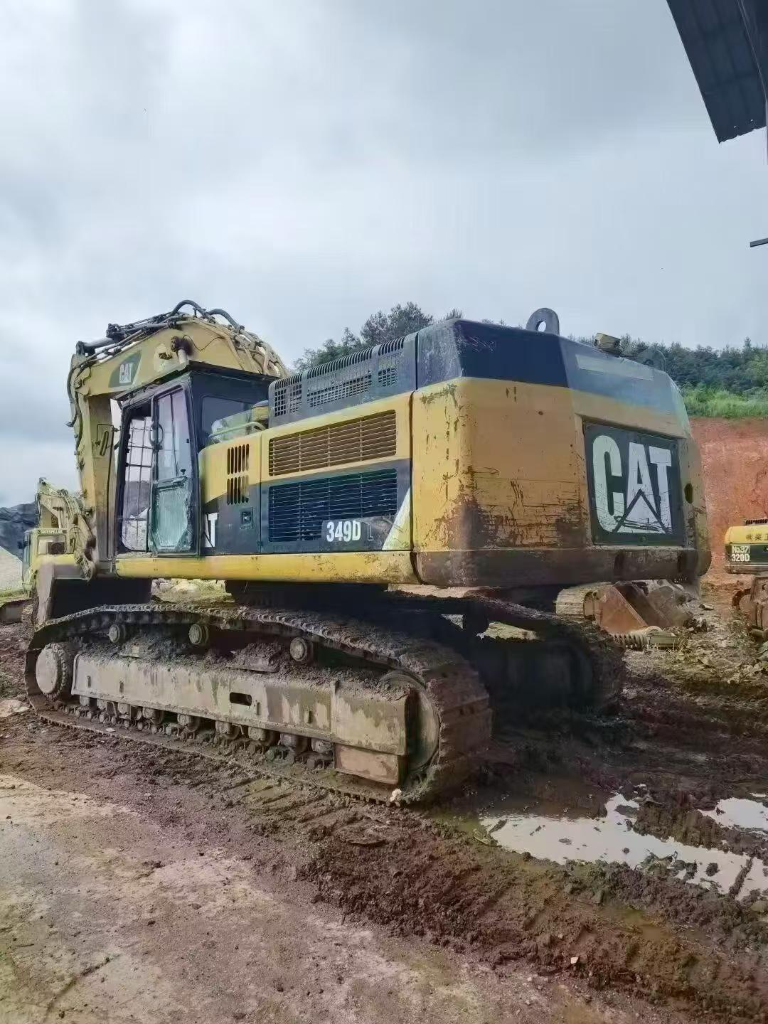 Buy Caterpillar 349E Used Excavator / 1