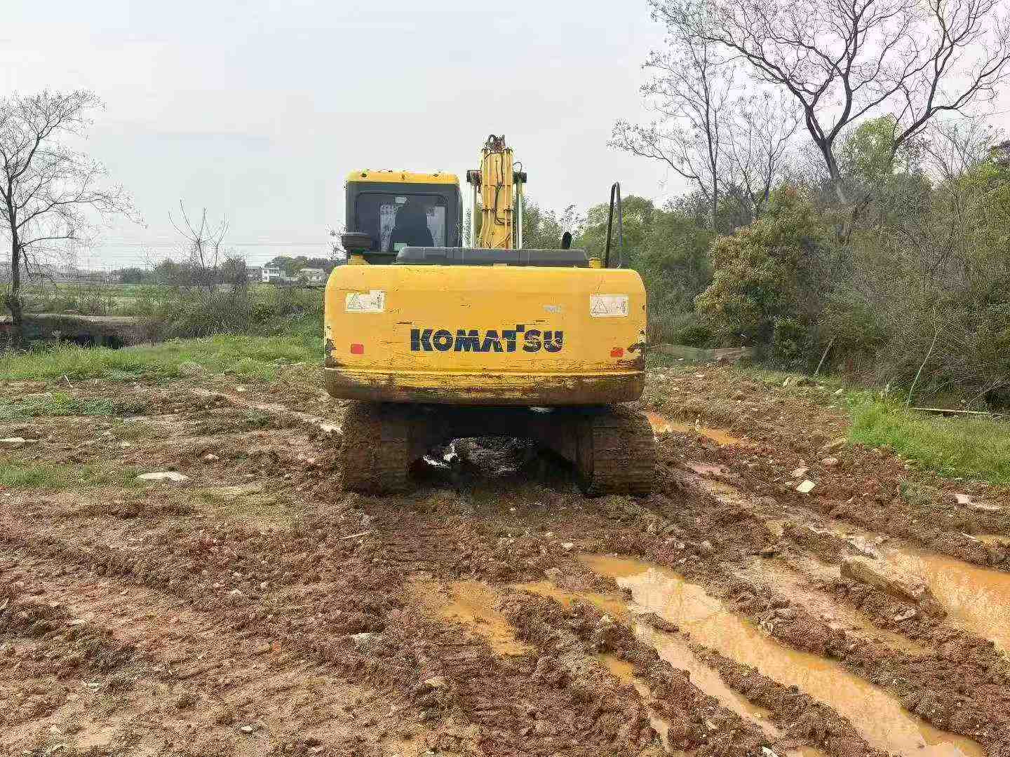 Buy Komatsu PC110-7 Used Excavator / 2 Buy Komatsu PC110-7 Used Excavator / 2