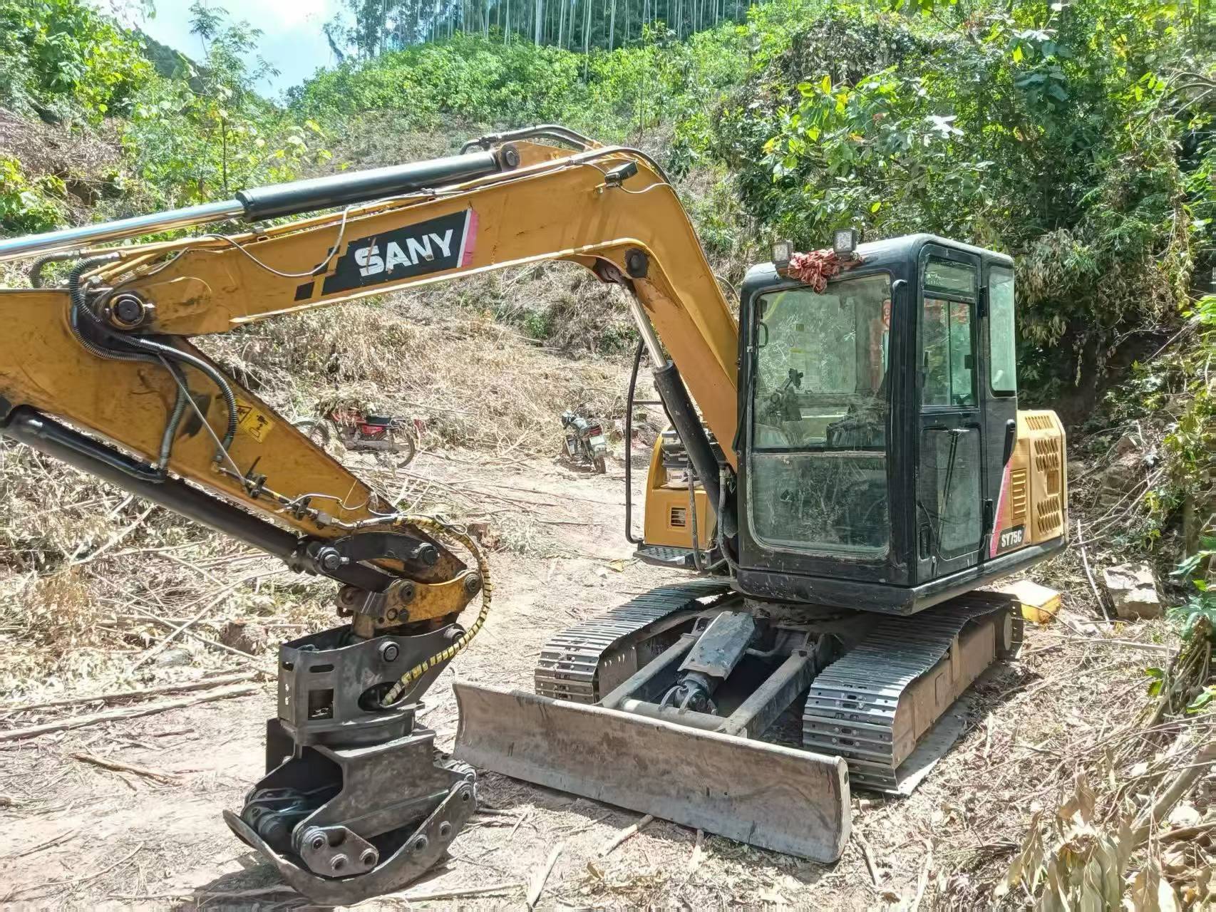 Buy Sany SY75 Used Excavator / 2