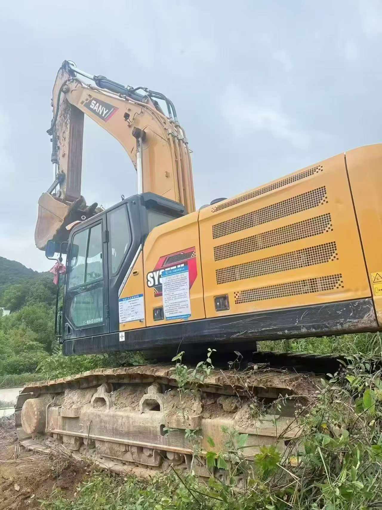 Buy Sany SY375H Used Excavator / 2 Buy Sany SY375H Used Excavator / 2