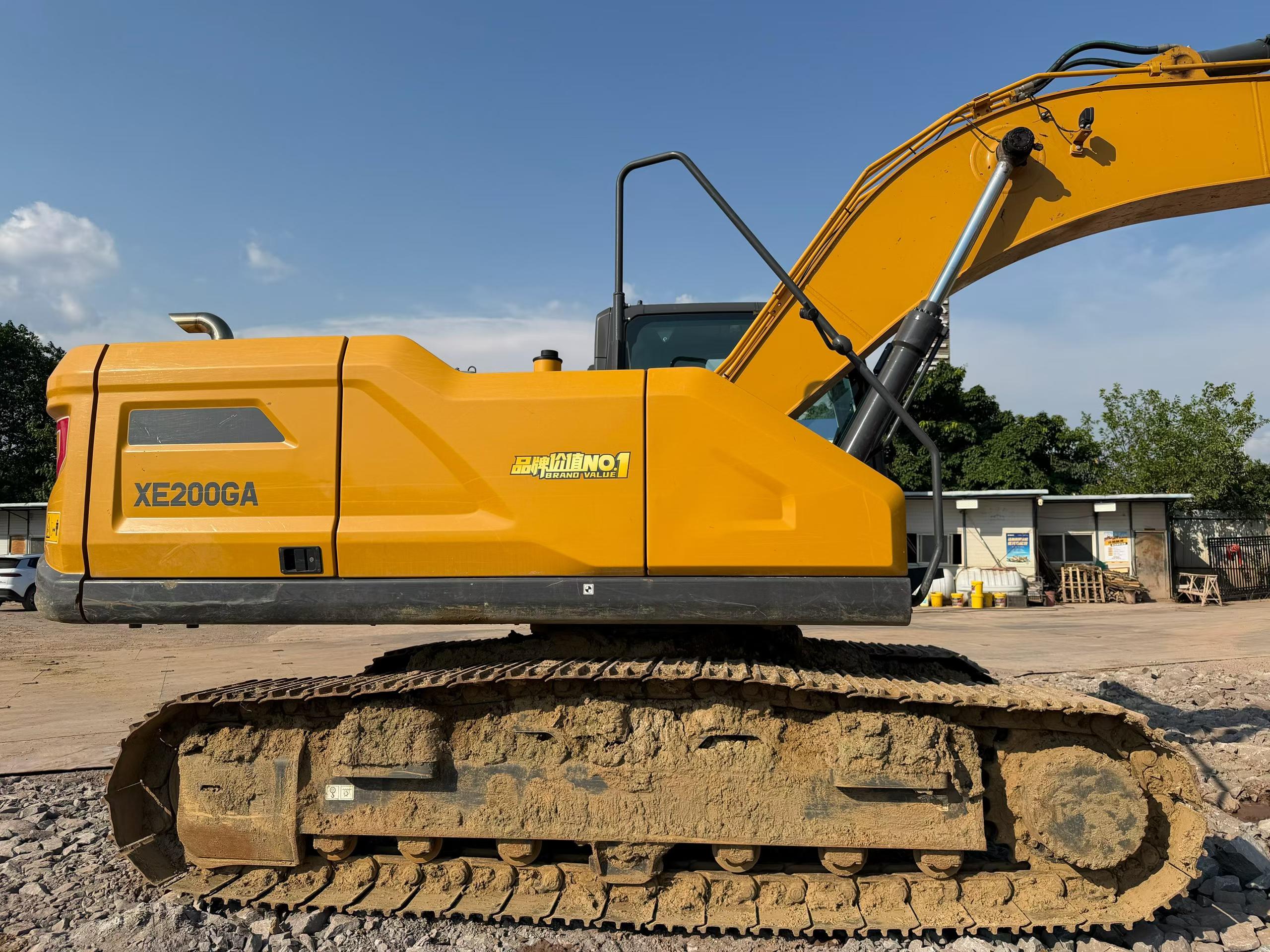 Buy XCMG LW200 Used Loader / 4 Buy XCMG LW200 Used Loader / 4