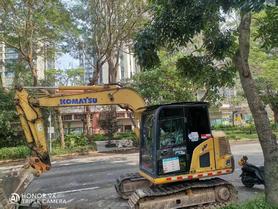 Buy Komatsu PC60-8 Used Excavator / 3 Buy Komatsu PC60-8 Used Excavator / 3