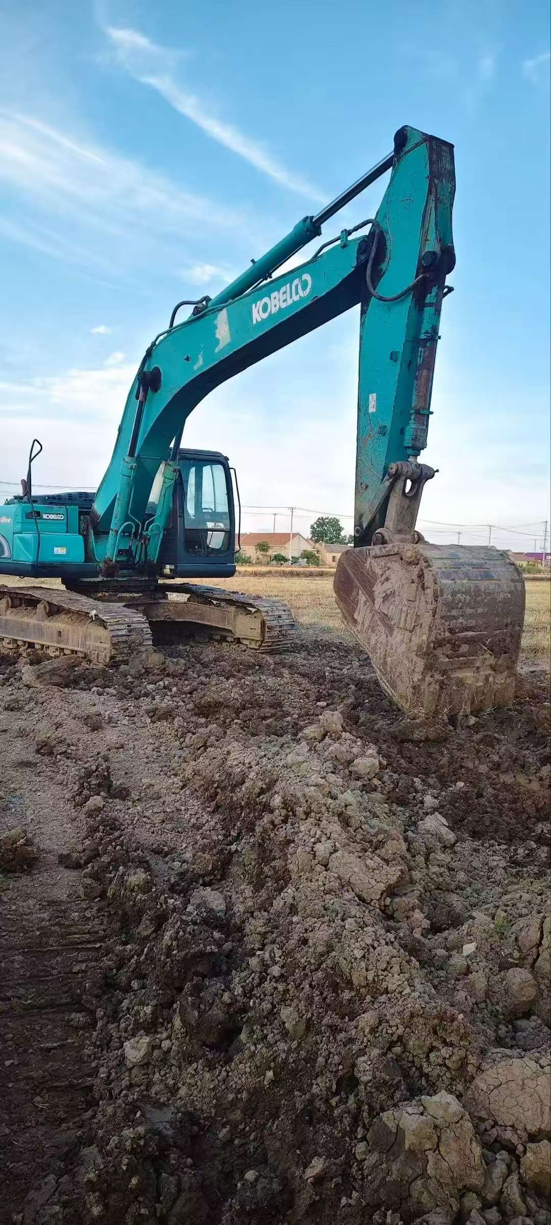 Buy Kobelco SK260 Used Excavator / 2 Buy Kobelco SK260 Used Excavator / 2