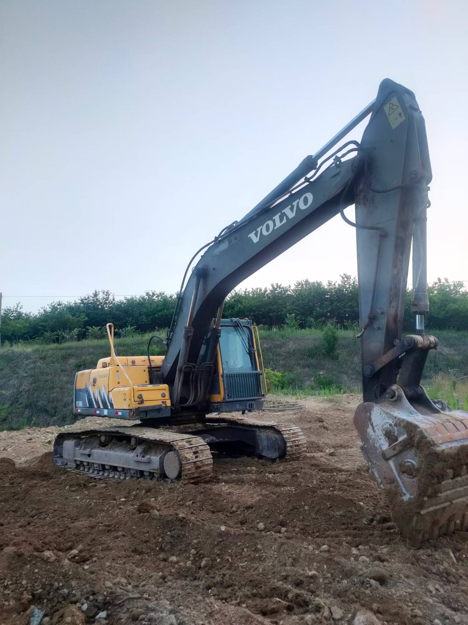 Buy Volvo EC210B Used Excavator / 2 Buy Volvo EC210B Used Excavator / 2