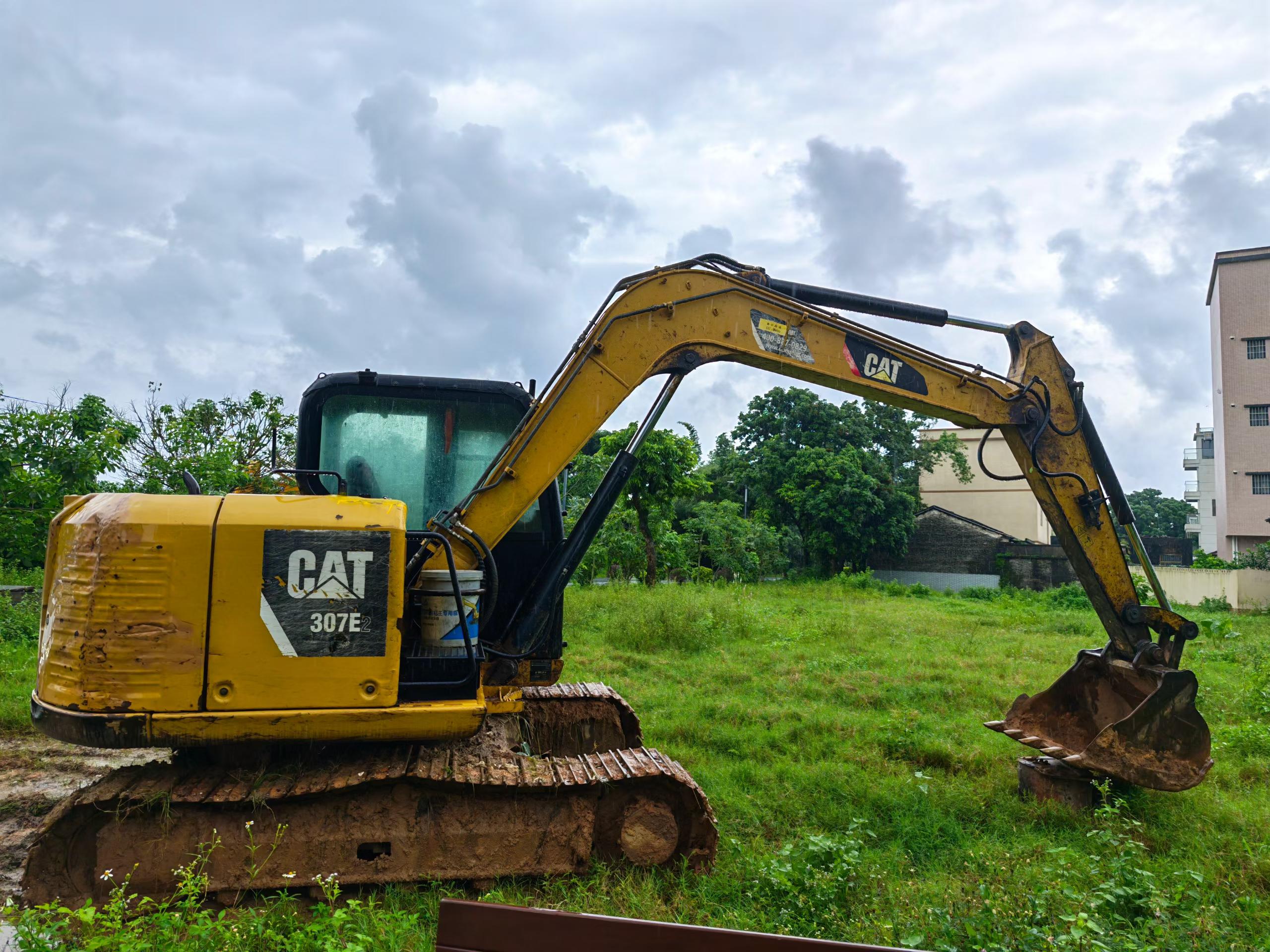 Buy Caterpillar 307B Used Excavator / 6 Buy Caterpillar 307B Used Excavator / 6