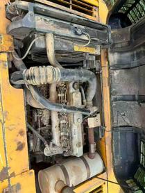 Buy Kato HD820R Used Excavator / 8 Buy Kato HD820R Used Excavator / 8