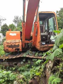 Buy Doosan DH150 Used Excavator / 3 Buy Doosan DH150 Used Excavator / 3