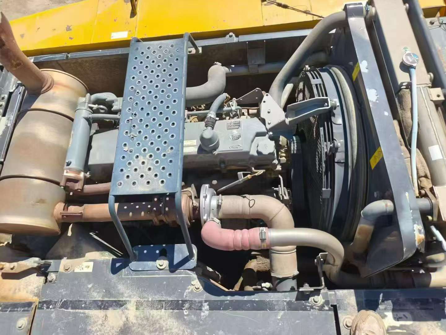 Buy Sumitomo SH360-5 Used Excavator / 4 Buy Sumitomo SH360-5 Used Excavator / 4