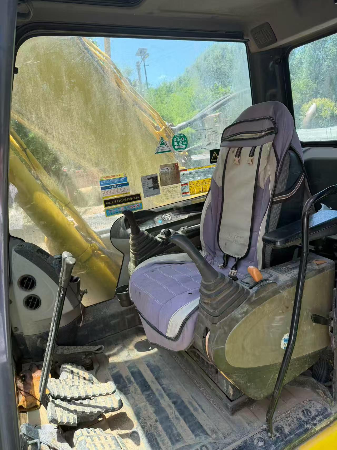 Buy Sumitomo SH200A5 Used Excavator / 8 Buy Sumitomo SH200A5 Used Excavator / 8