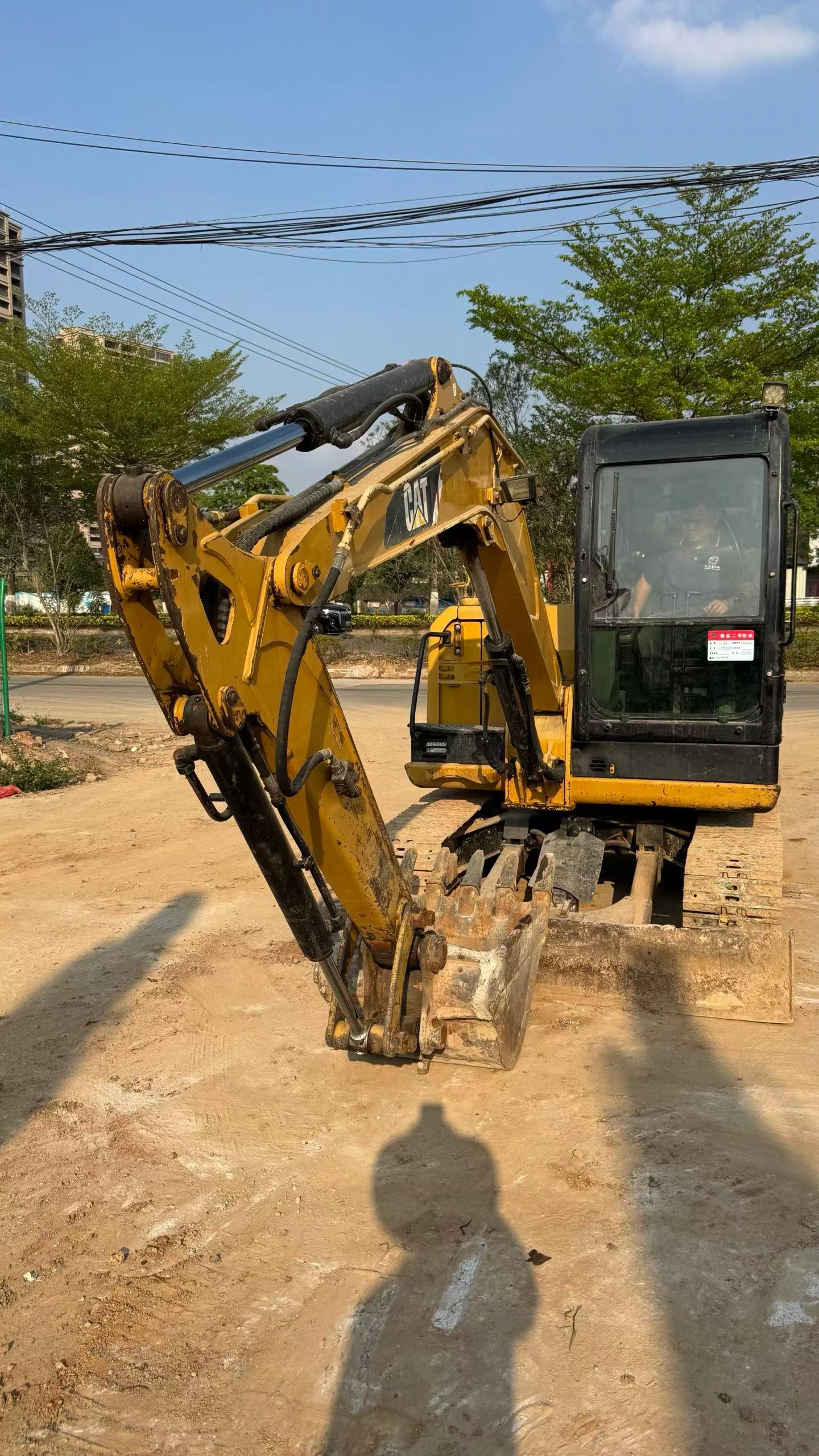 Buy Caterpillar 305.5 Used Excavator / 2 Buy Caterpillar 305.5 Used Excavator / 2
