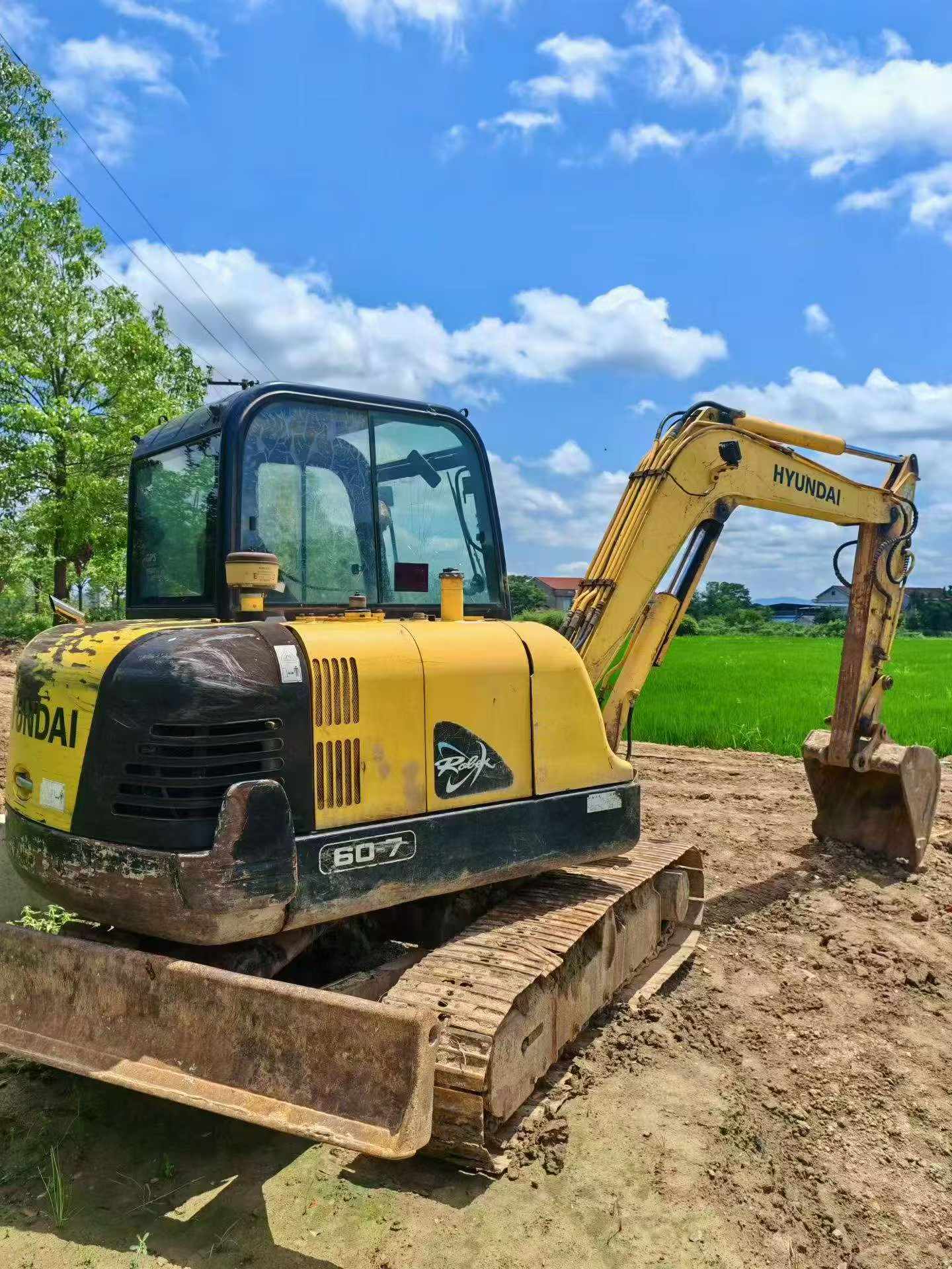 Buy Hyundai R60-7 Used Excavator / 1