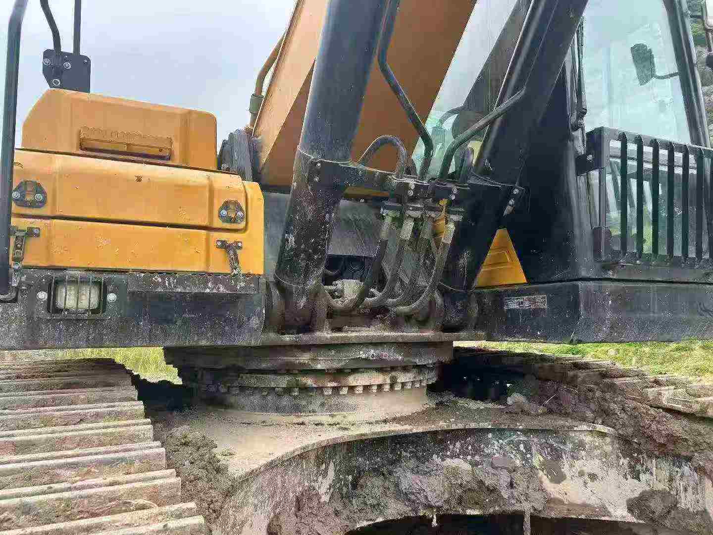 Buy Sany SY550H Used Excavator / 9 Buy Sany SY550H Used Excavator / 9