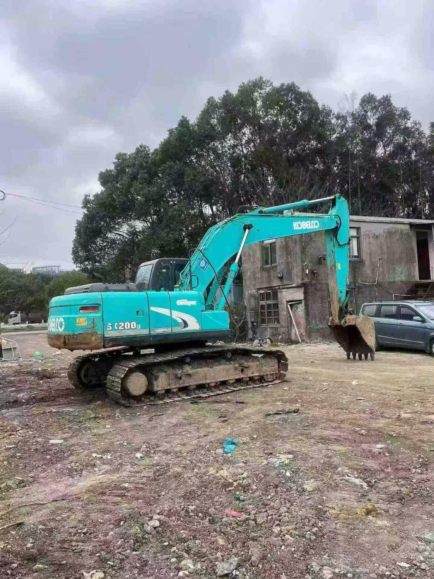 Buy Kobelco SK2008 Used Excavator / 4 Buy Kobelco SK2008 Used Excavator / 4