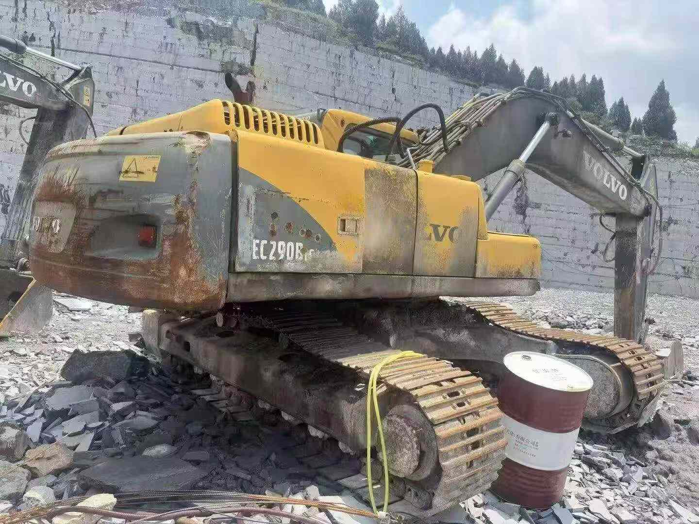 Buy Volvo EC290 Used Excavator / 3 Buy Volvo EC290 Used Excavator / 3