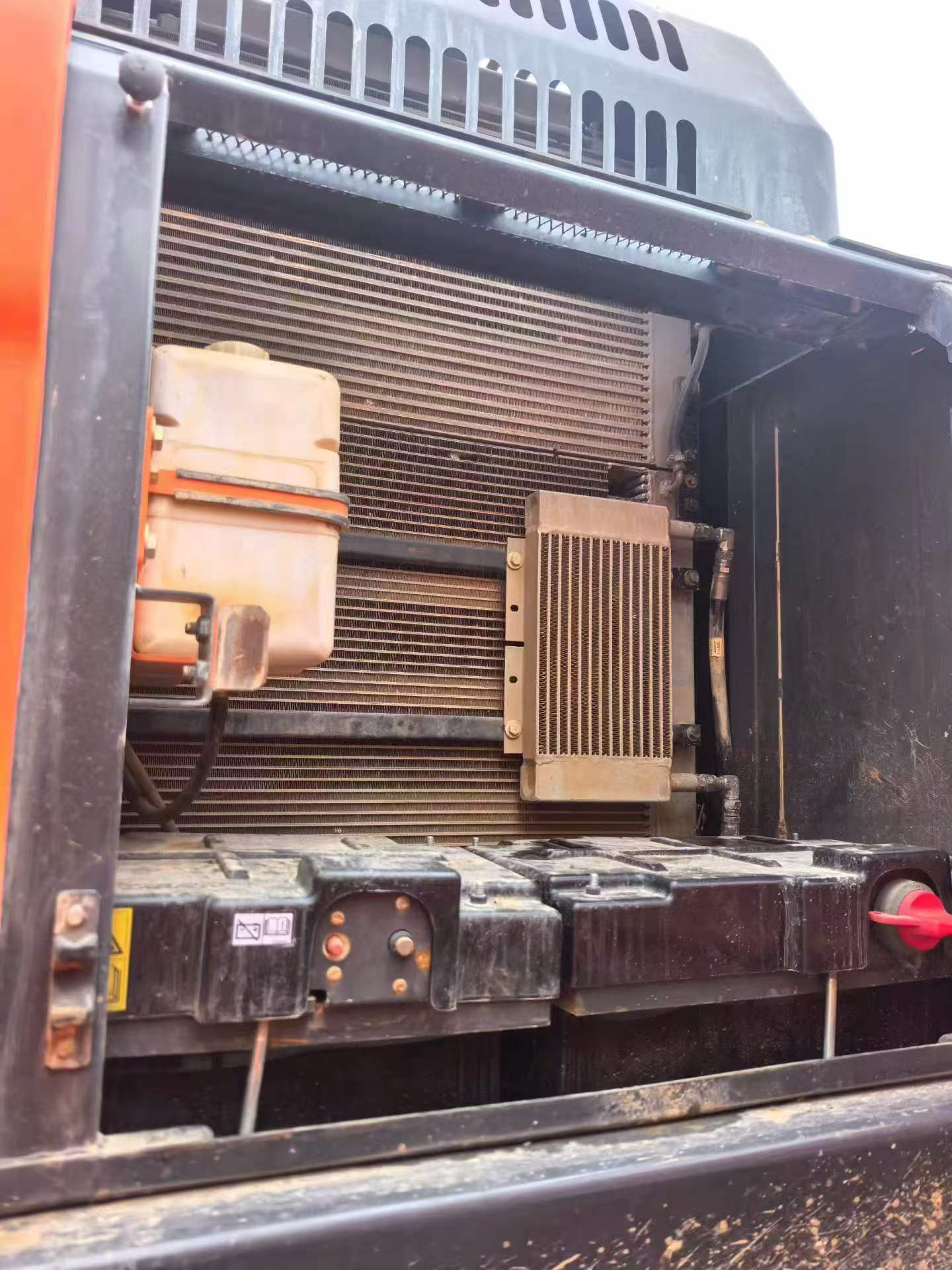 Buy Doosan DH420 Used Excavator / 9 Buy Doosan DH420 Used Excavator / 9