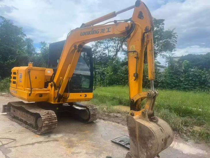 Buy Yanmar Used Excavator / 1