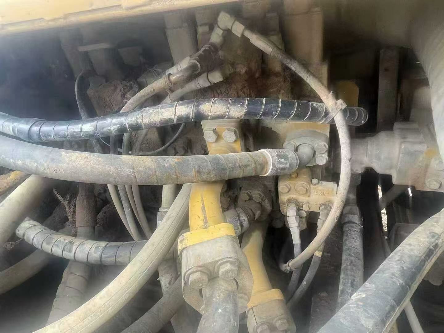 Buy Caterpillar 349E Used Excavator / 9 Buy Caterpillar 349E Used Excavator / 9