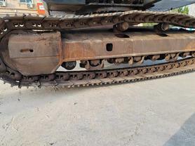 Buy Hitachi ZX240-5A Used Excavator / 2 Buy Hitachi ZX240-5A Used Excavator / 2