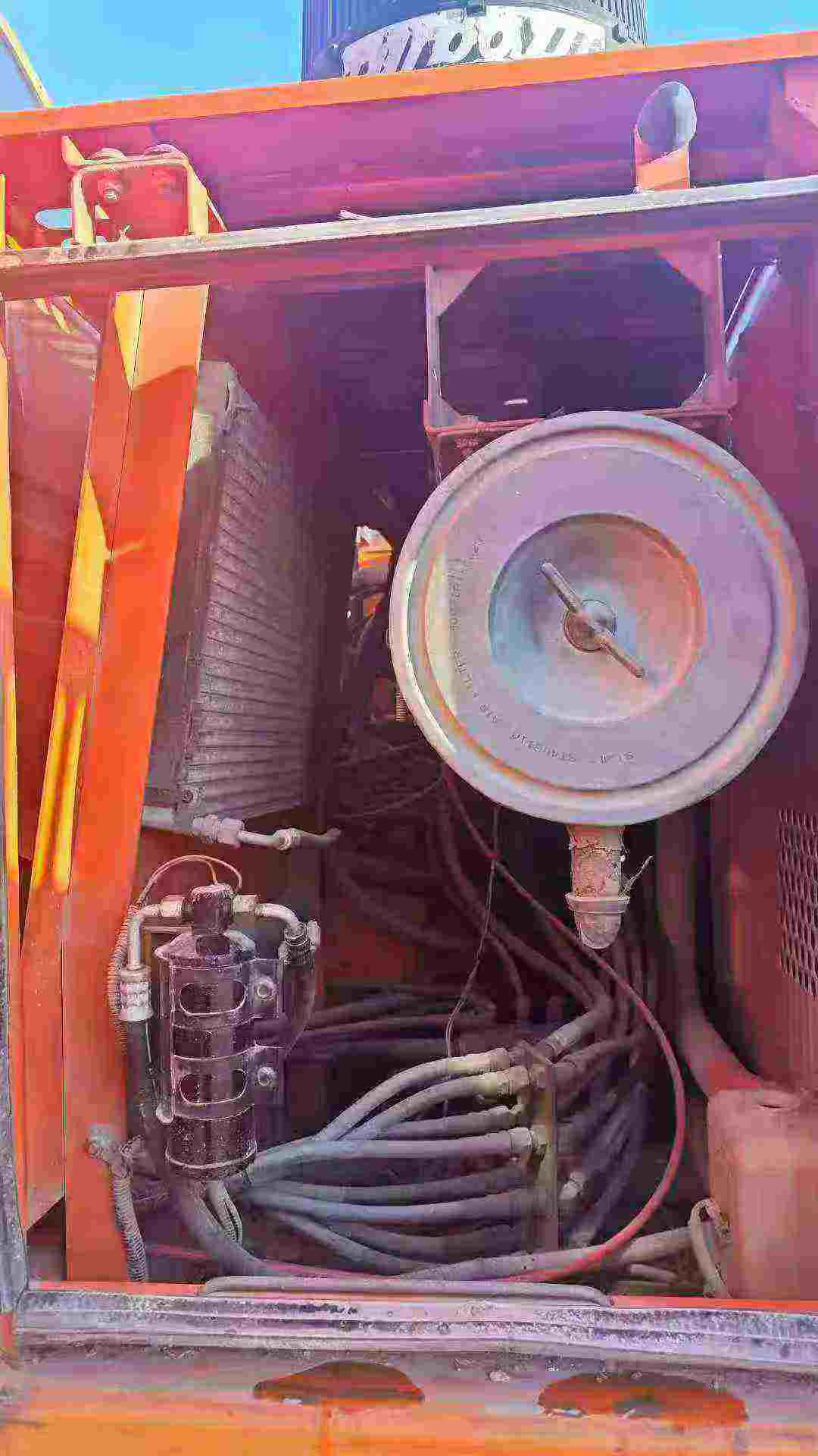 Buy Doosan DH215-7 Used Excavator / 8 Buy Doosan DH215-7 Used Excavator / 8