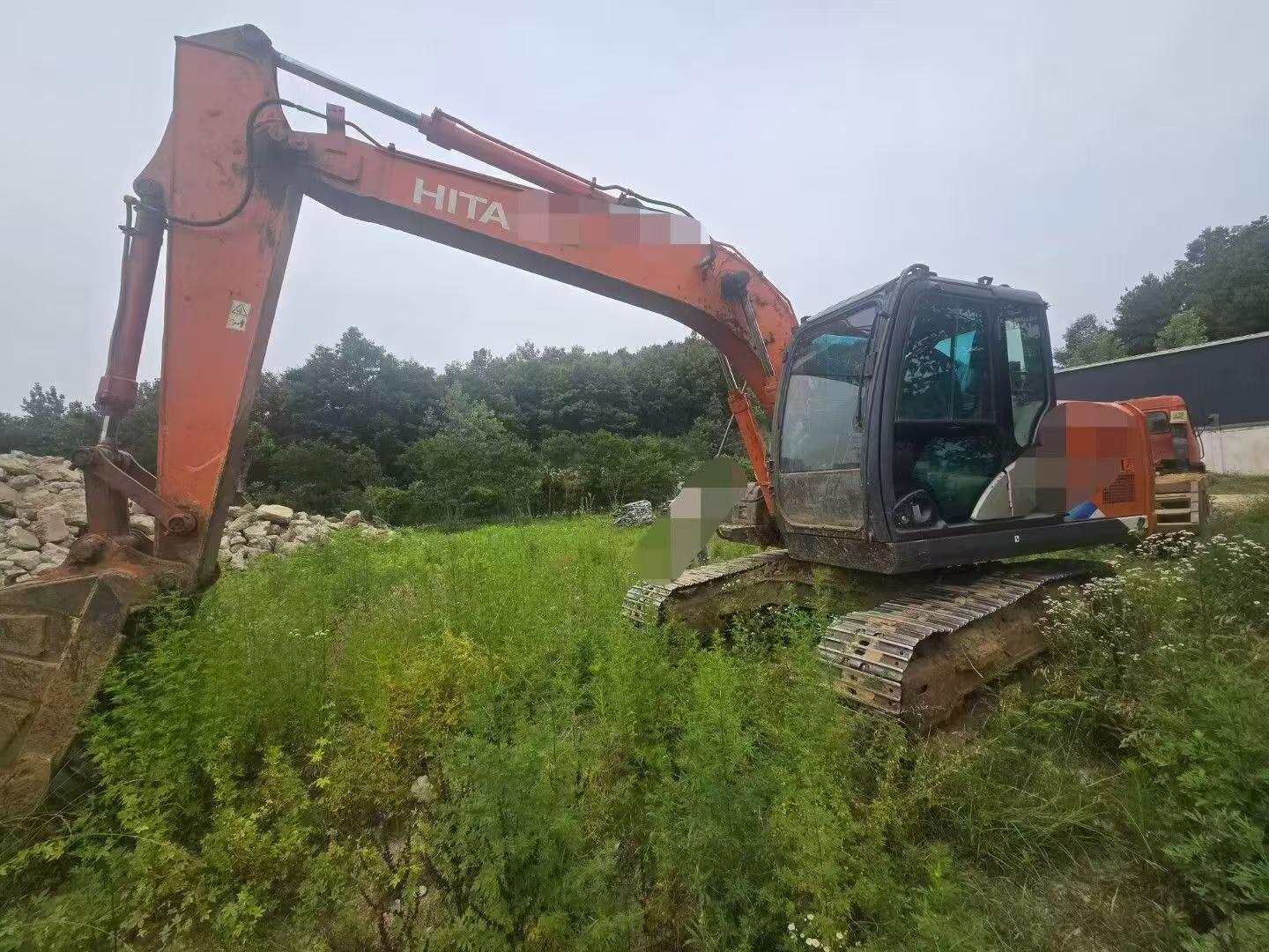 Buy Hitachi ZX130-5A Used Excavator / 1
