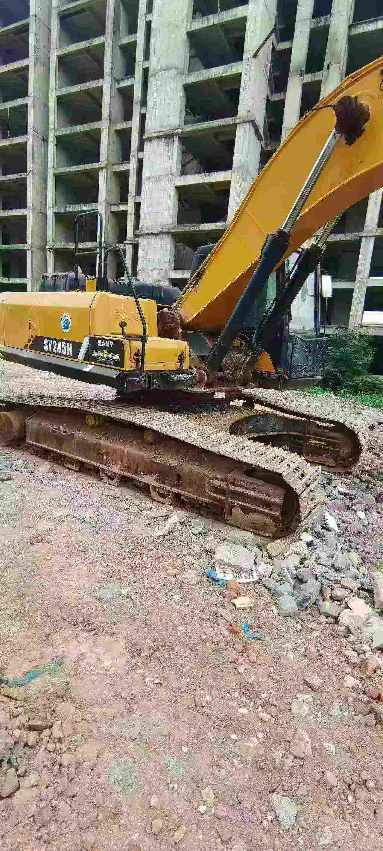 Buy Sany SY245H Used Excavator / 2 Buy Sany SY245H Used Excavator / 2