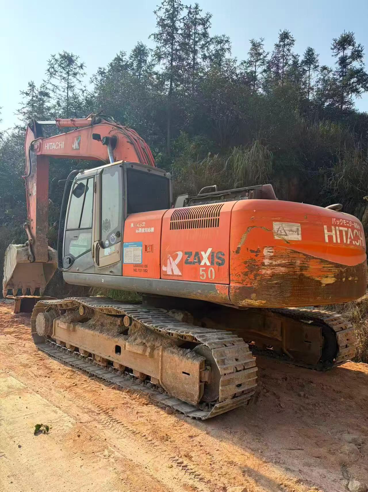 Buy Hitachi ZX270-3 Used Excavator / 1