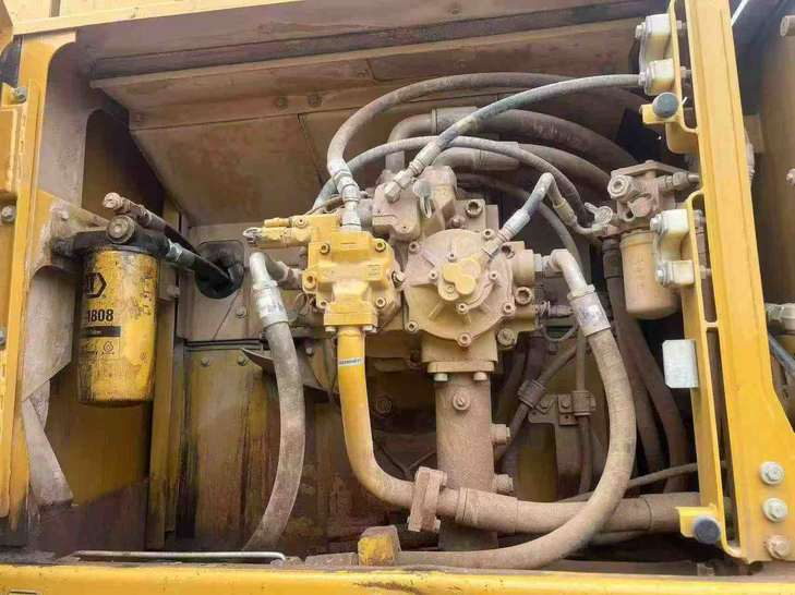 Buy Caterpillar 349E Used Excavator / 1