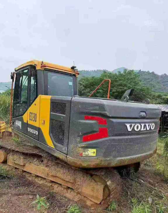 Buy Volvo Used Excavator / 1