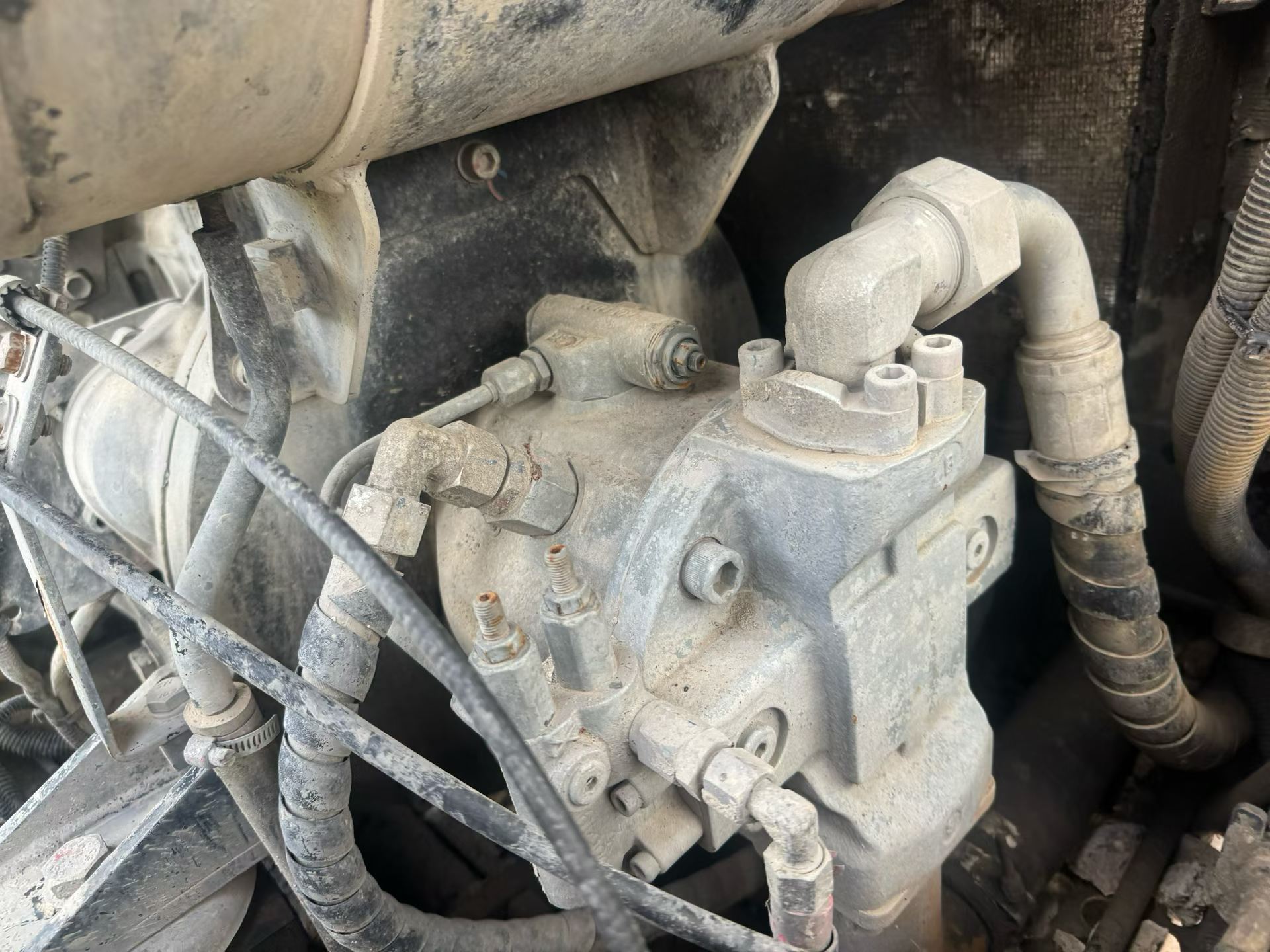 Buy Sany SY55 Used Excavator / 4 Buy Sany SY55 Used Excavator / 4