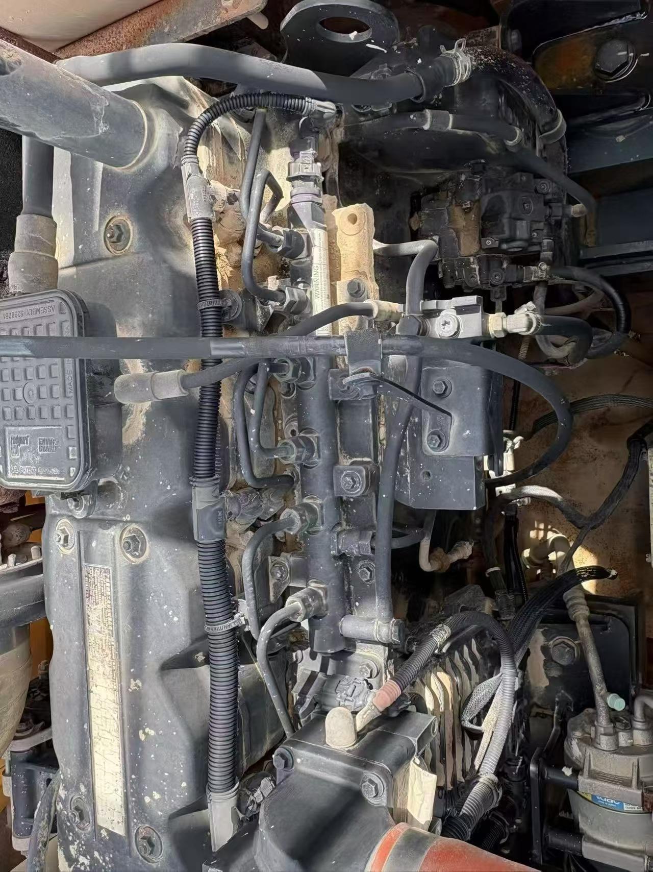Buy Hyundai R215-7 Used Excavator / 9 Buy Hyundai R215-7 Used Excavator / 9