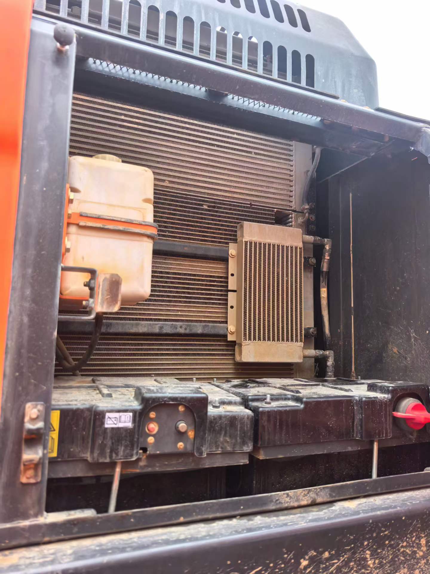 Buy Doosan DH420 Used Excavator / 9 Buy Doosan DH420 Used Excavator / 9