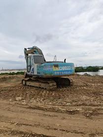 Buy Kobelco SK200 Used Excavator / 2 Buy Kobelco SK200 Used Excavator / 2