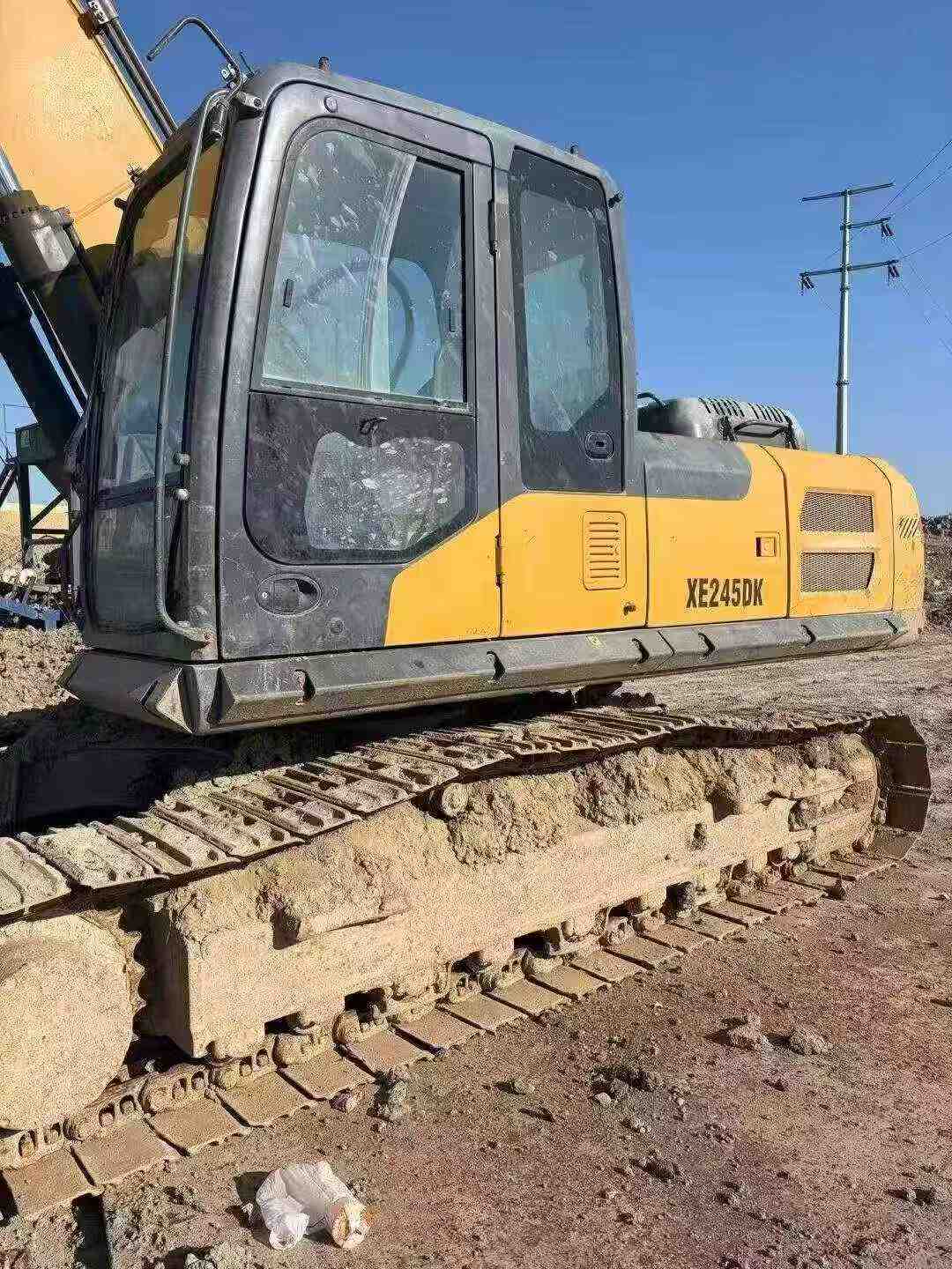 Buy XCMG XE245D Used Excavator / 4 Buy XCMG XE245D Used Excavator / 4