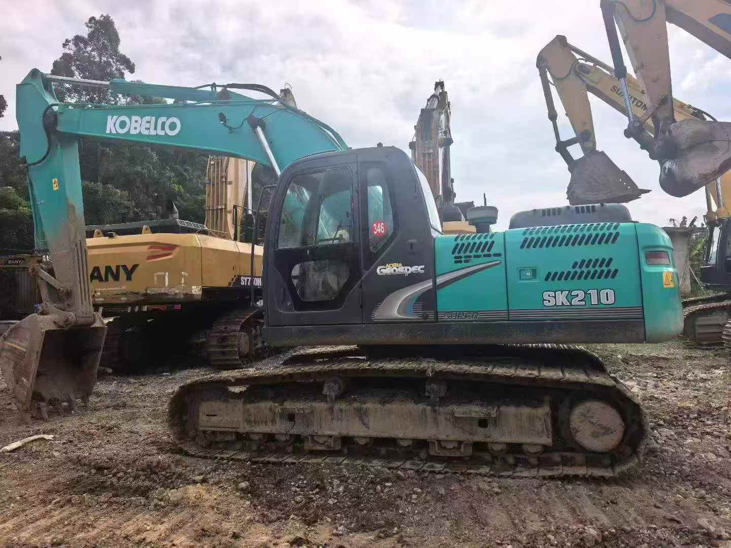 Buy Kobelco SK210 Used Excavator / 6 Buy Kobelco SK210 Used Excavator / 6