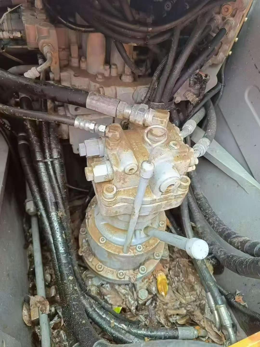 Купить Подержанный Экскаватор Hitachi EX120-6 / 8 Купить Подержанный Экскаватор Hitachi EX120-6 / 8
