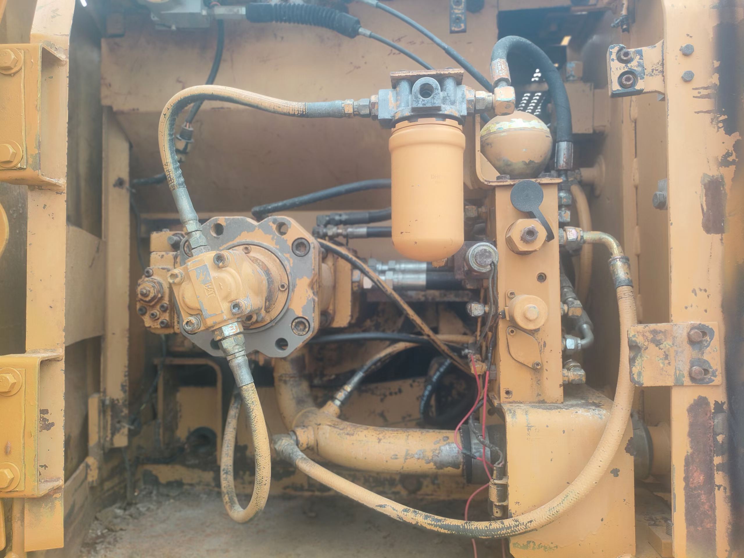 Buy Caterpillar 312V2 Used Excavator / 7 Buy Caterpillar 312V2 Used Excavator / 7