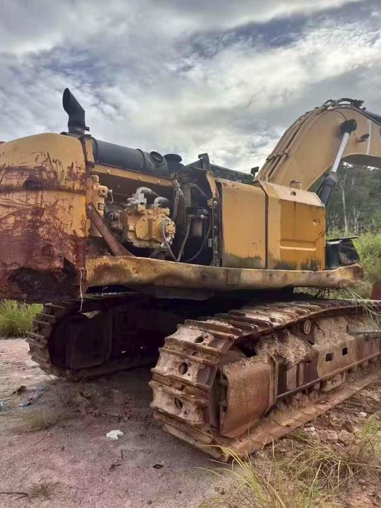 Buy Caterpillar 336E Used Excavator / 1
