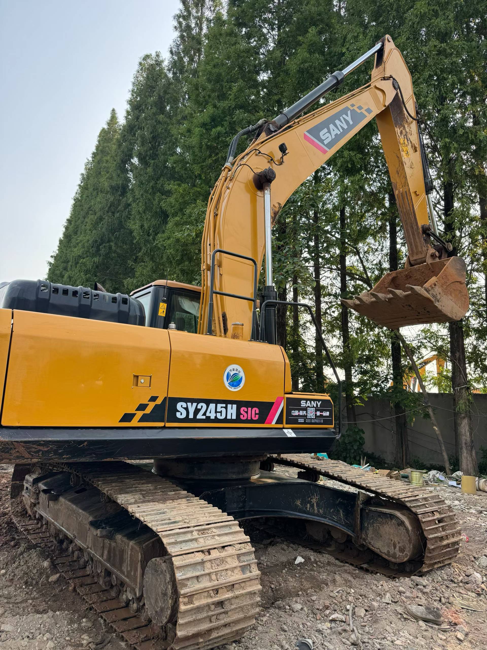 Buy Sany SY245H Used Excavator / 4 Buy Sany SY245H Used Excavator / 4