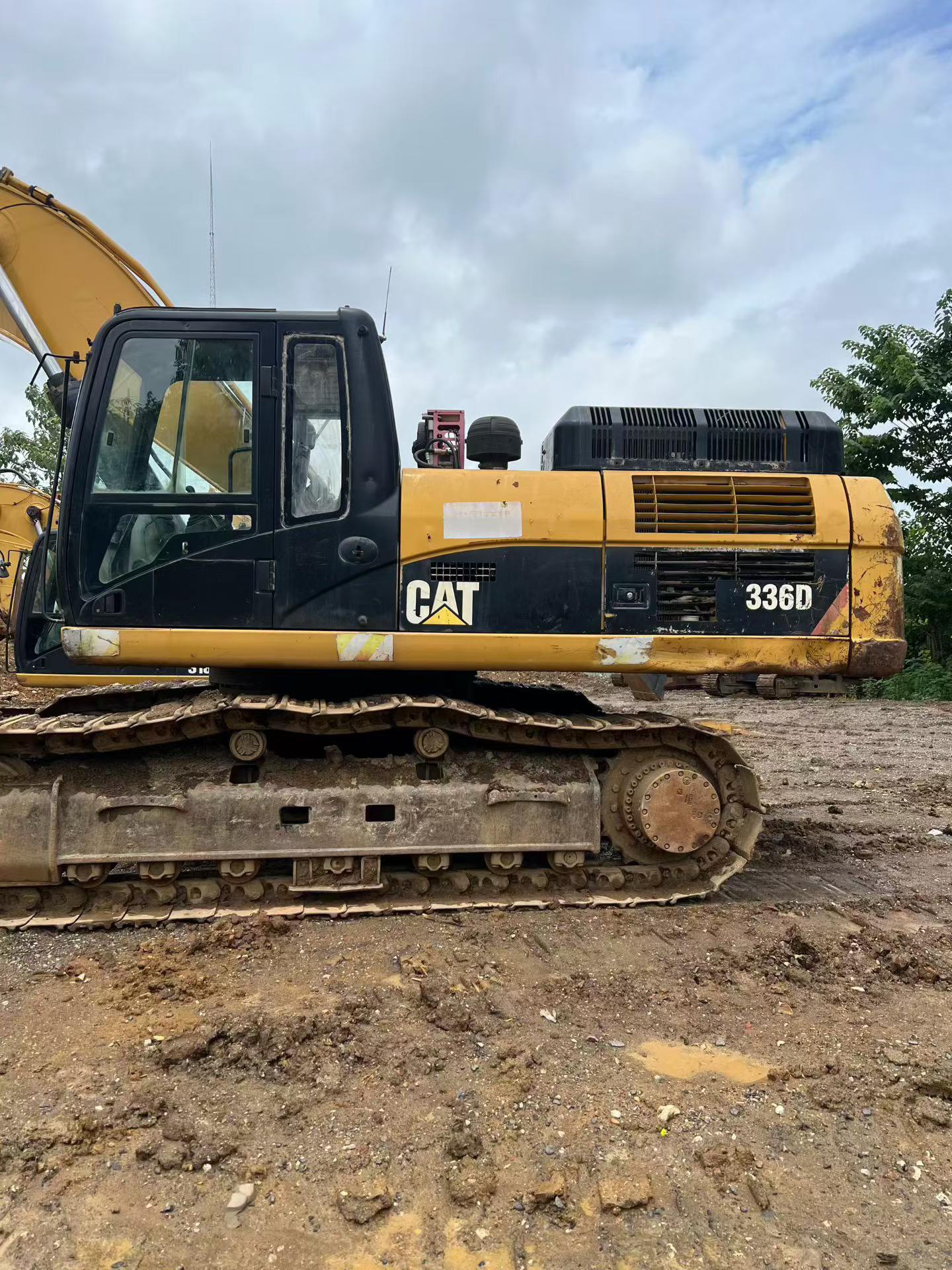 Buy Caterpillar 336E Used Excavator / 1