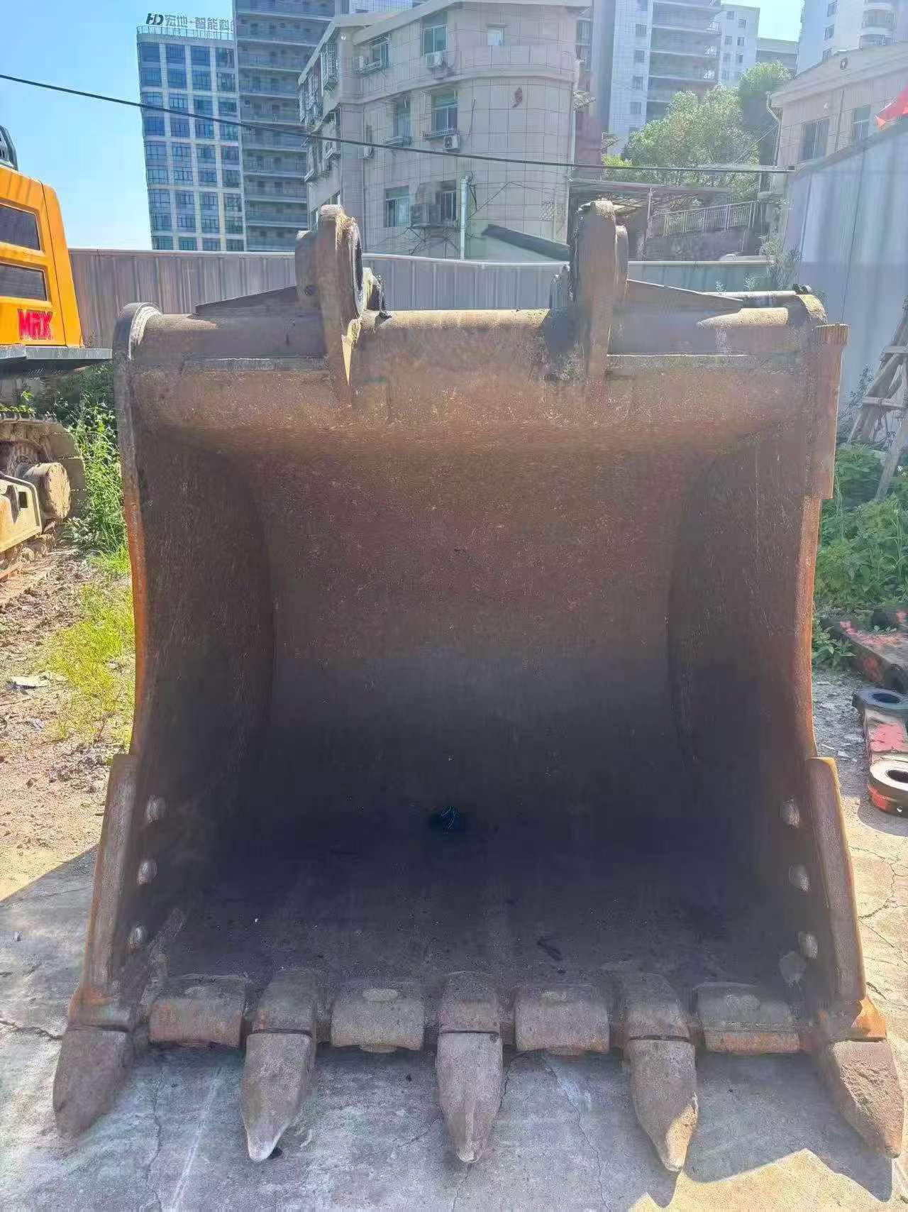Buy Hitachi ZX490LCH-5A Used Excavator / 6 Buy Hitachi ZX490LCH-5A Used Excavator / 6